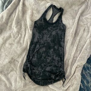 Lululemon scoopneck racer back cinch dress sz 6 EUC